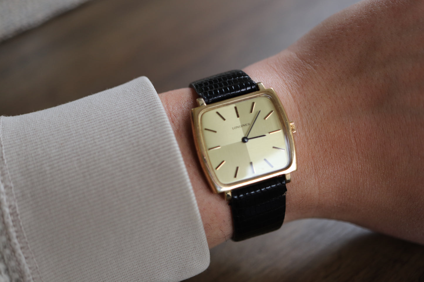 Longines manual working well linen squared dial