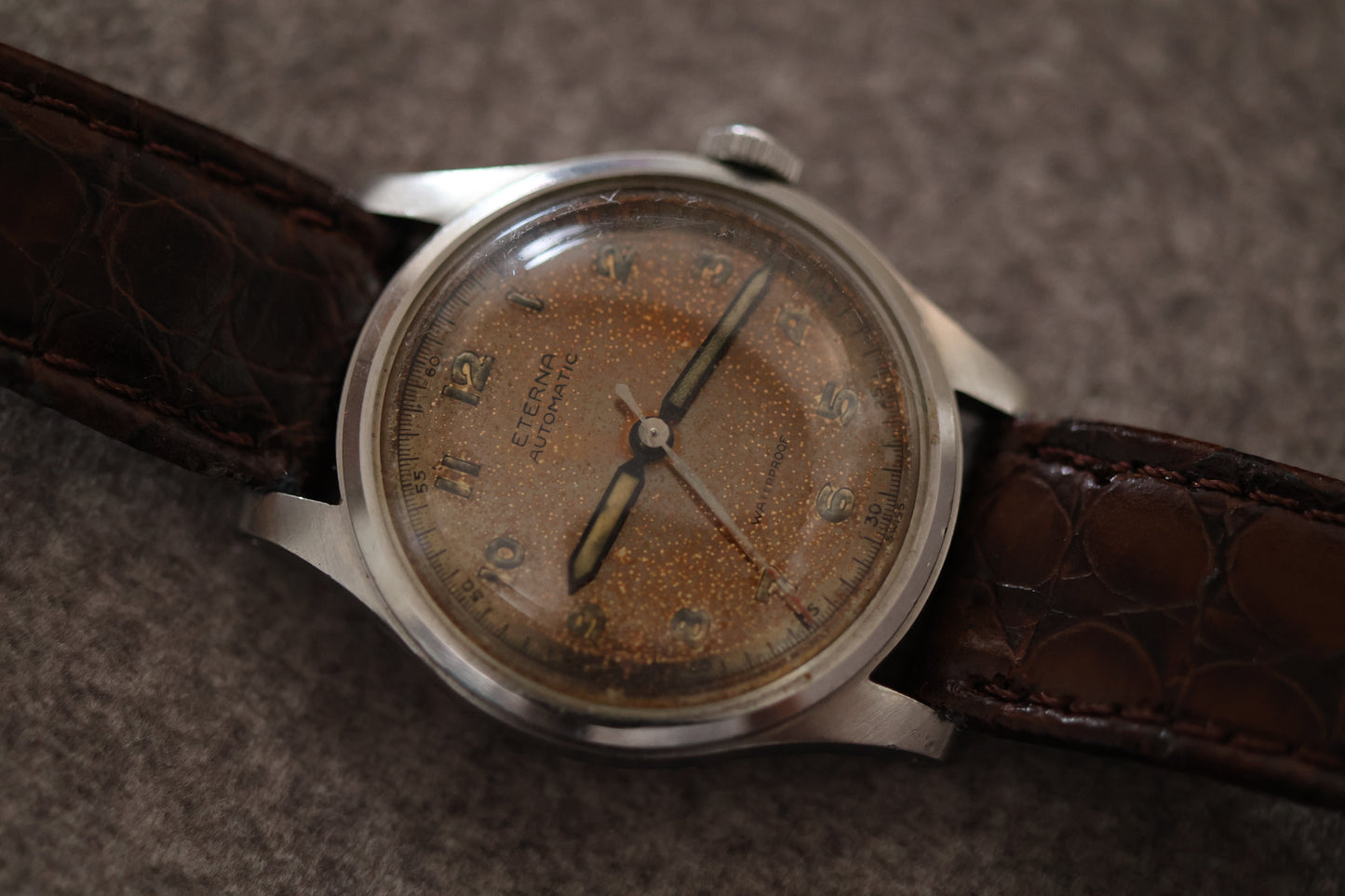 Vintage 1950s Tropical Eterna Bumper