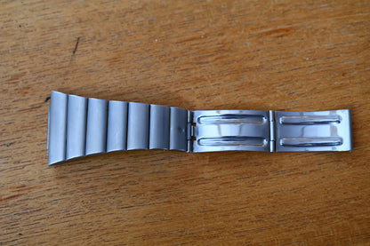 Omega Constellation Megaquartz 196.0013/396.0806
