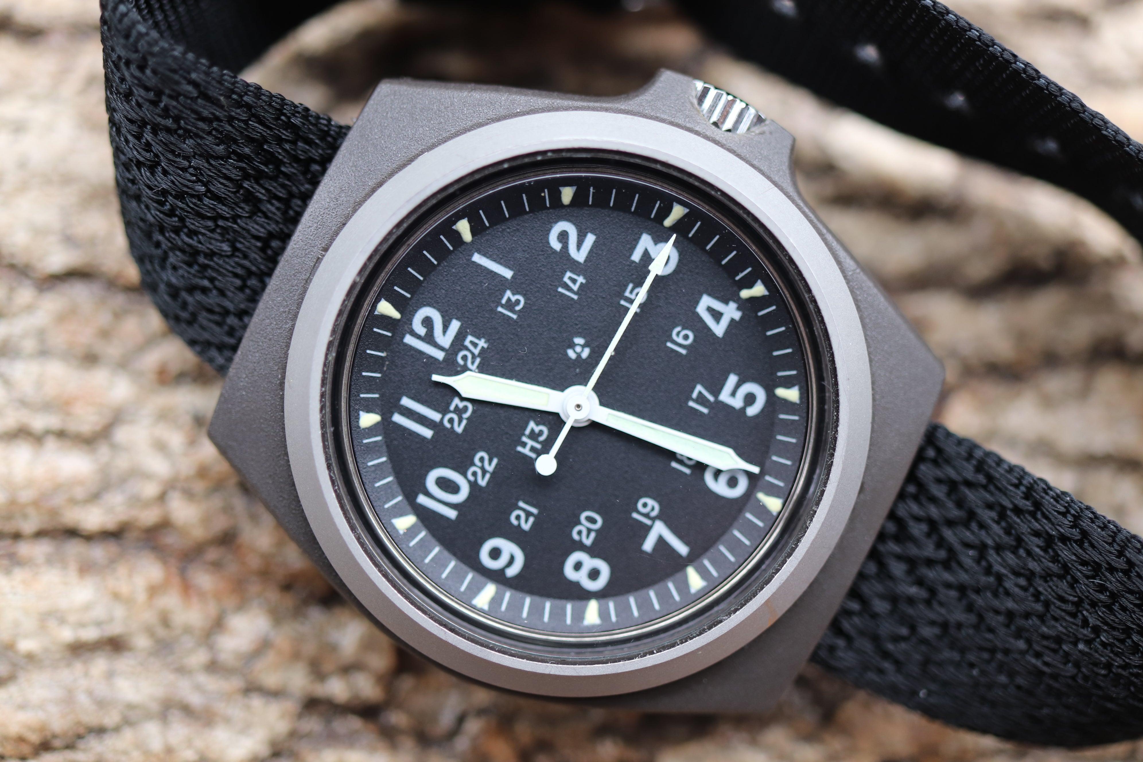 Classic military online watch