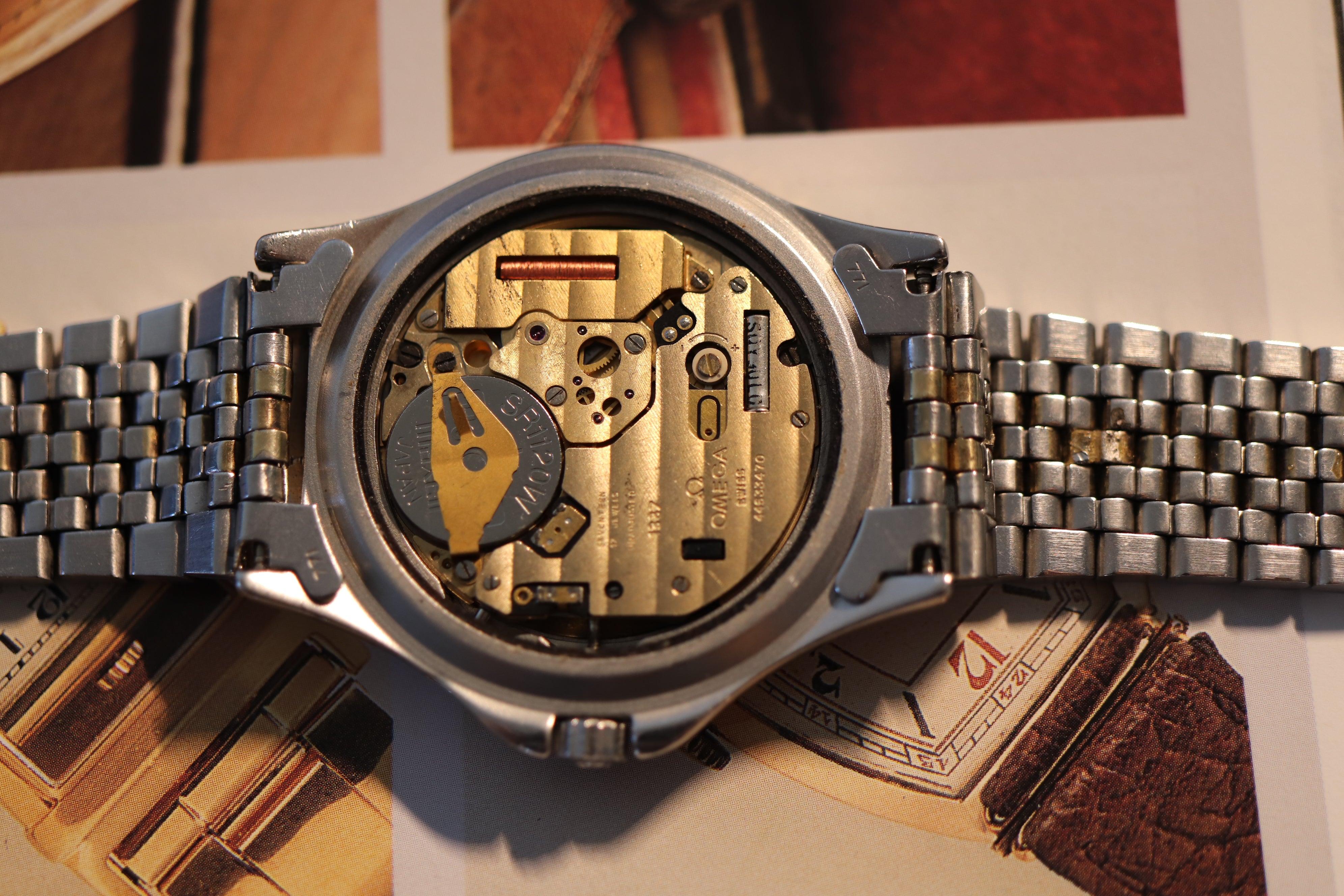 Omega 1337 outlet movement